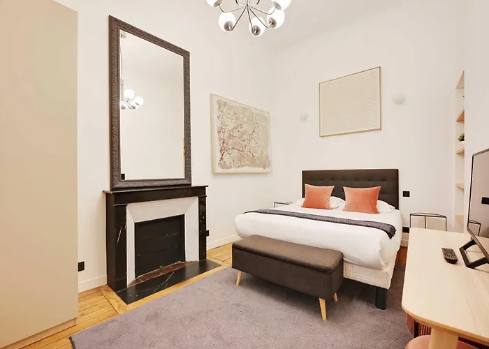 Beautiful -1br-4p- Tour Eiffel - Invalides Paris